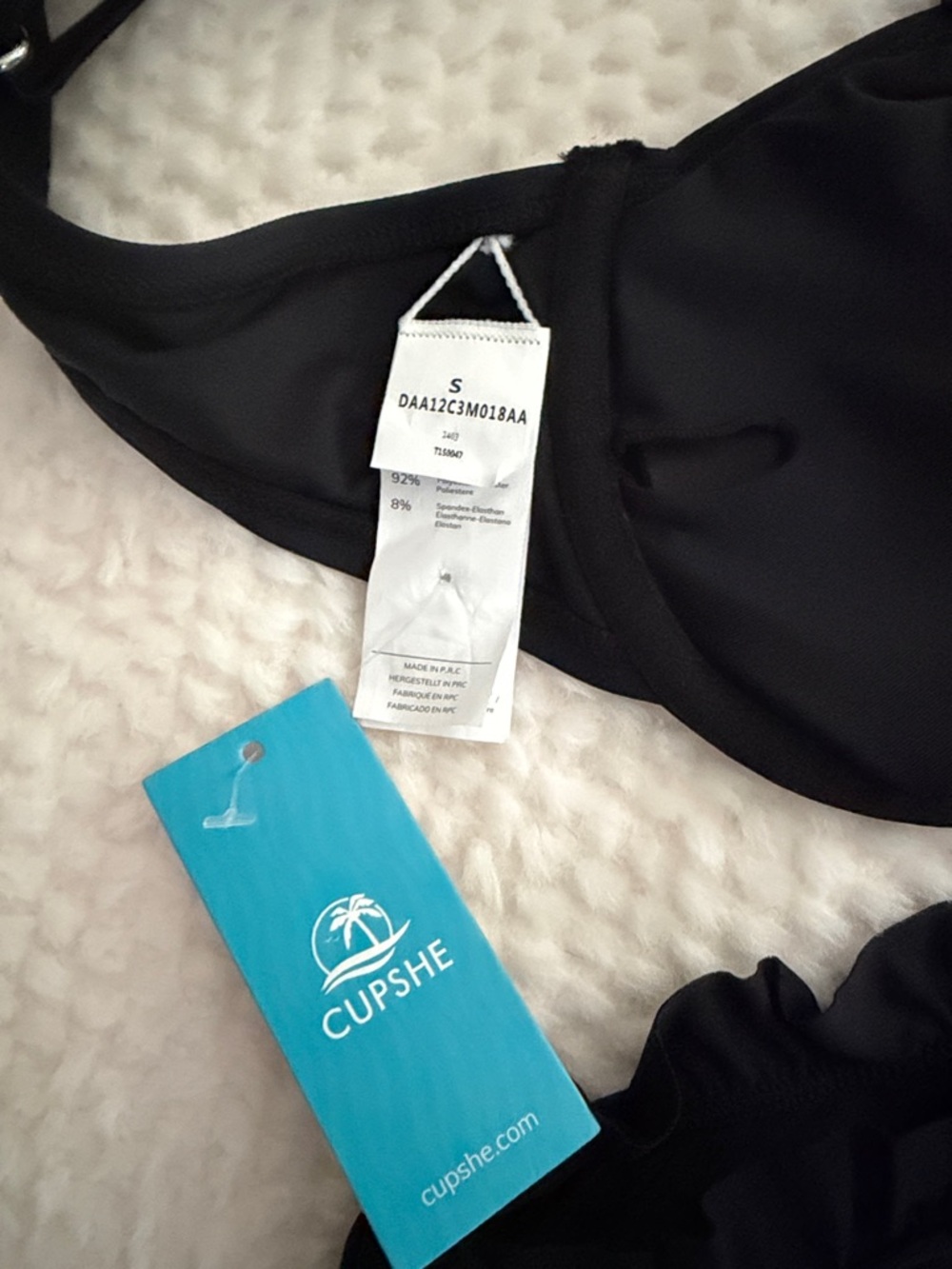 CUPSHE Black Ruffle Underwire Bikini Set - Picture 3 of 4